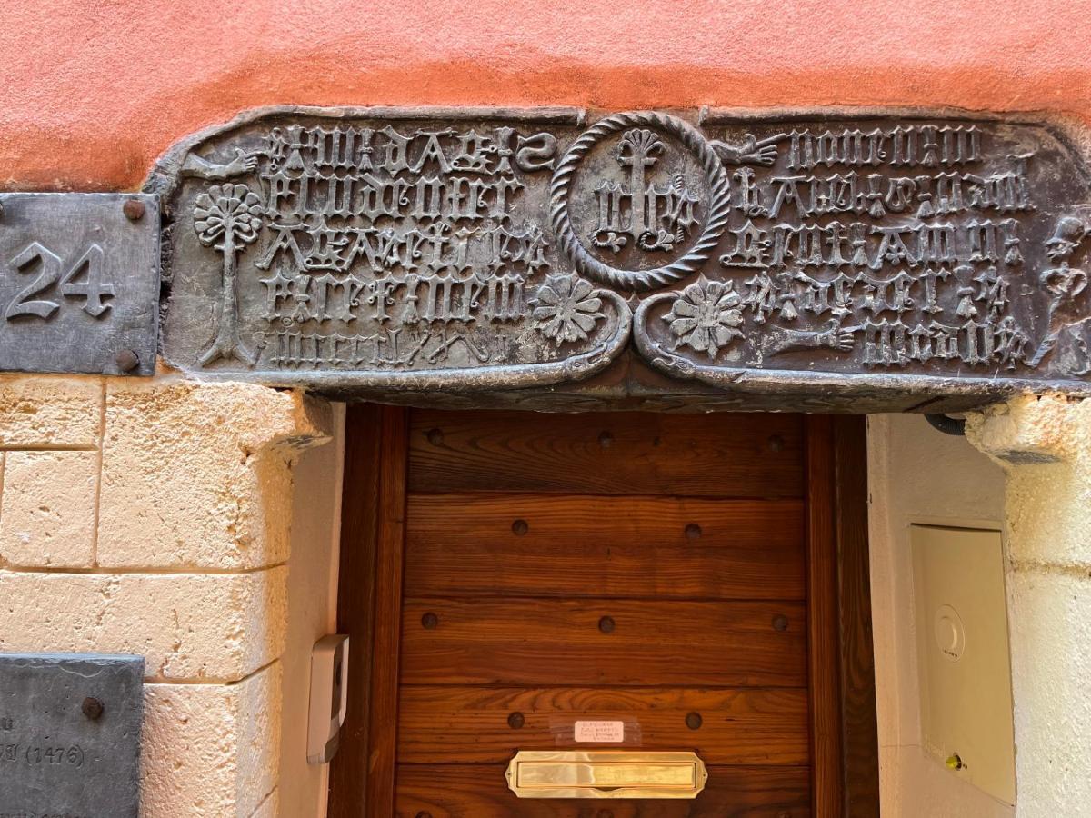 Maison De Village La Brigue Buitenkant foto